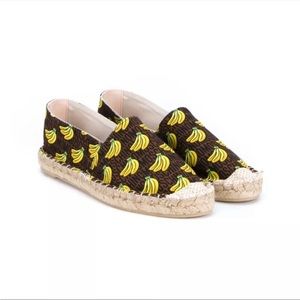 Moschino Super Mario Collab banana 🍌 espadrilles